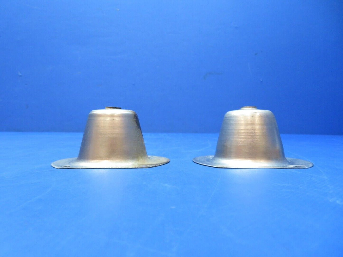 Cessna 310 / 310I Shield Fuel Valve P/N 0820000-14 LOT OF 2 (1023-174)