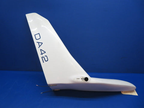 Diamond DA-42 Winglet Shell Assy R/H Wing Tip P/N D605732-01-00 (0623-553)