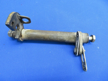 Cessna 210L Nose Gear Uplock Assy P/N 1243025-3 (0820-411)