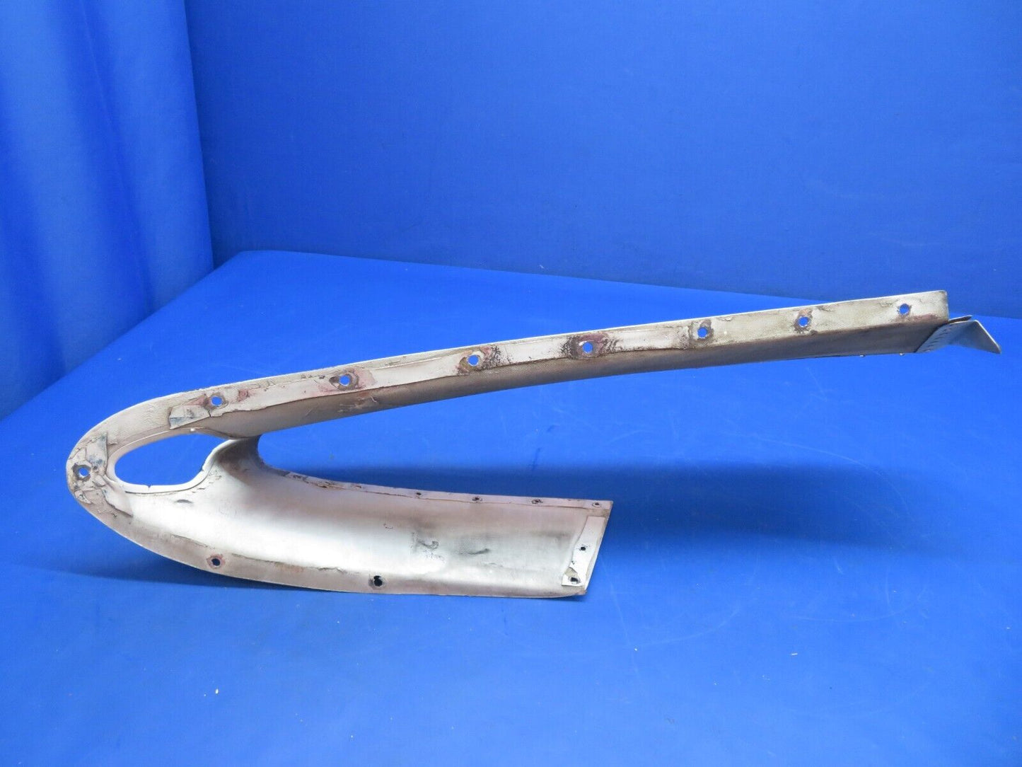 Piper Aerostar 602P LH Wing Root Fairings / Panels P/N 200080-27 (0123-868)