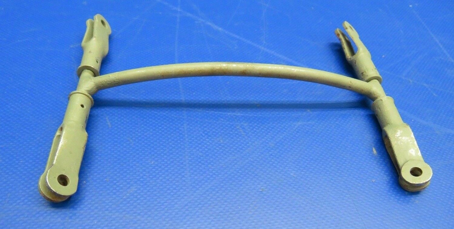 Cessna 310 Tie Rod Nose Gear Door Actuating P/N 0813300-77 (0520-396)