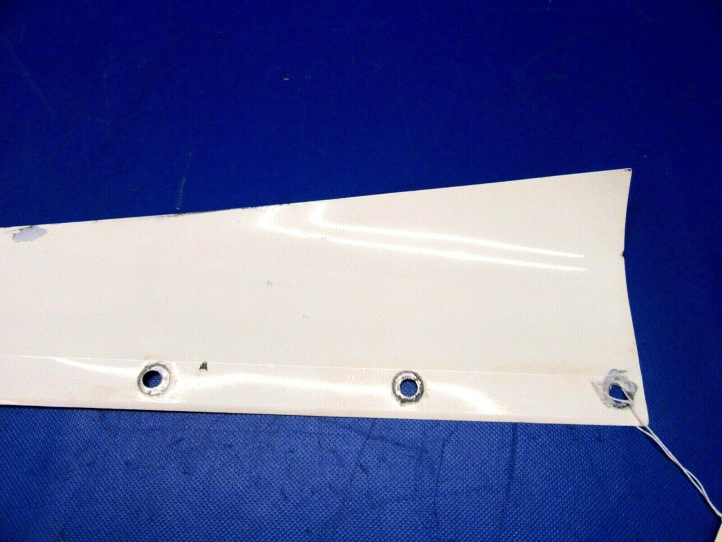 Cessna 177RG RH Bottom Wing Fuselage Attachment Fairing P/N 1710003-9 (0621-507)