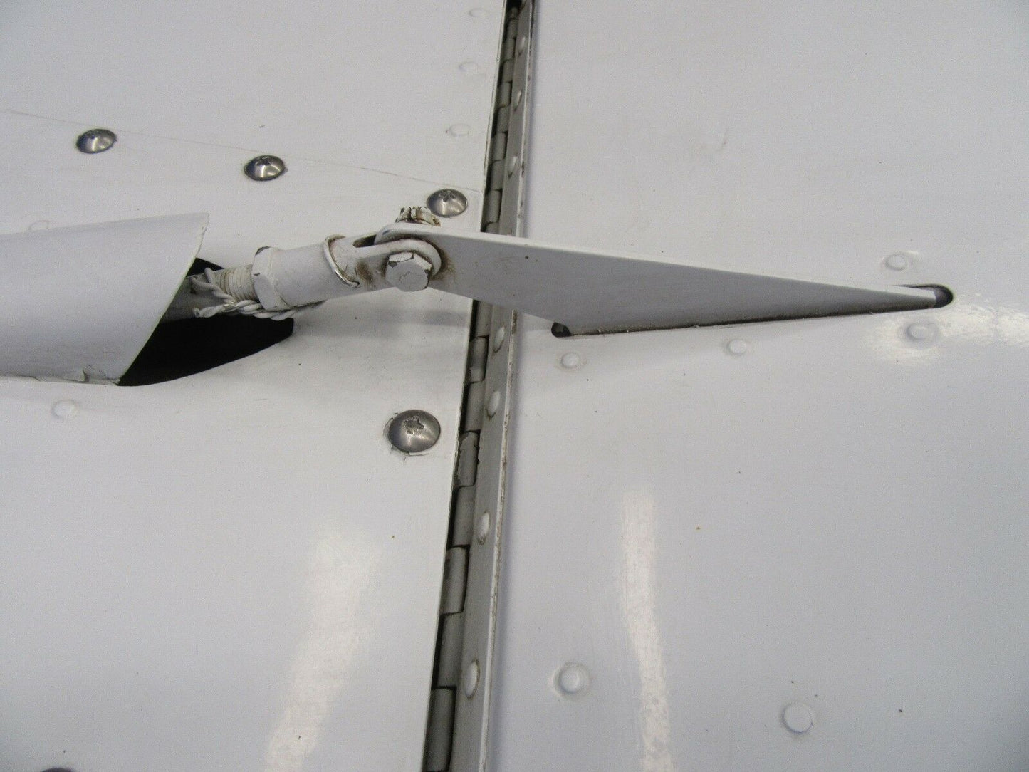 Beech Baron Rudder P/N 96-630000-608 (1217-34)