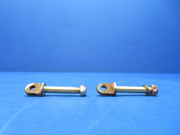 Piper PA-28-140 Bolt Cabin Door Hinge Attach P/N 402-057 LOT OF 2 (1123-127)