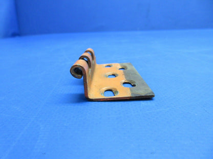 Cessna 188B AGpickup Cabin Door Hinge Half LWR FWD P/N 1610017-2 (0723-224)