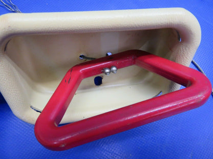 Cessna 310P Cable, Handle, & Cover Pilot Window P/N 0811218-9 (0620-639)