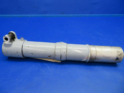 Cessna 310 Shock Strut Tube RH Casting Number 041002-498 (0520-510)