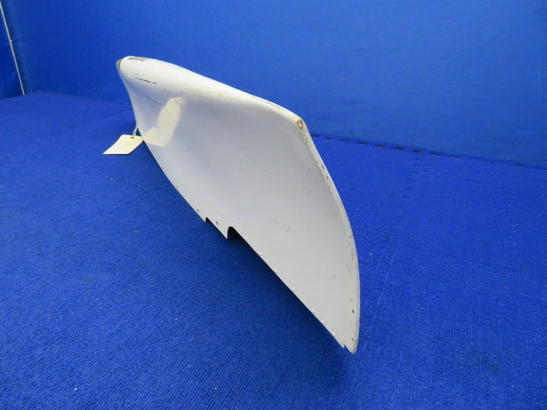 Cessna 210 Wing Tip LH P/N 1221111-203 (0322-381)