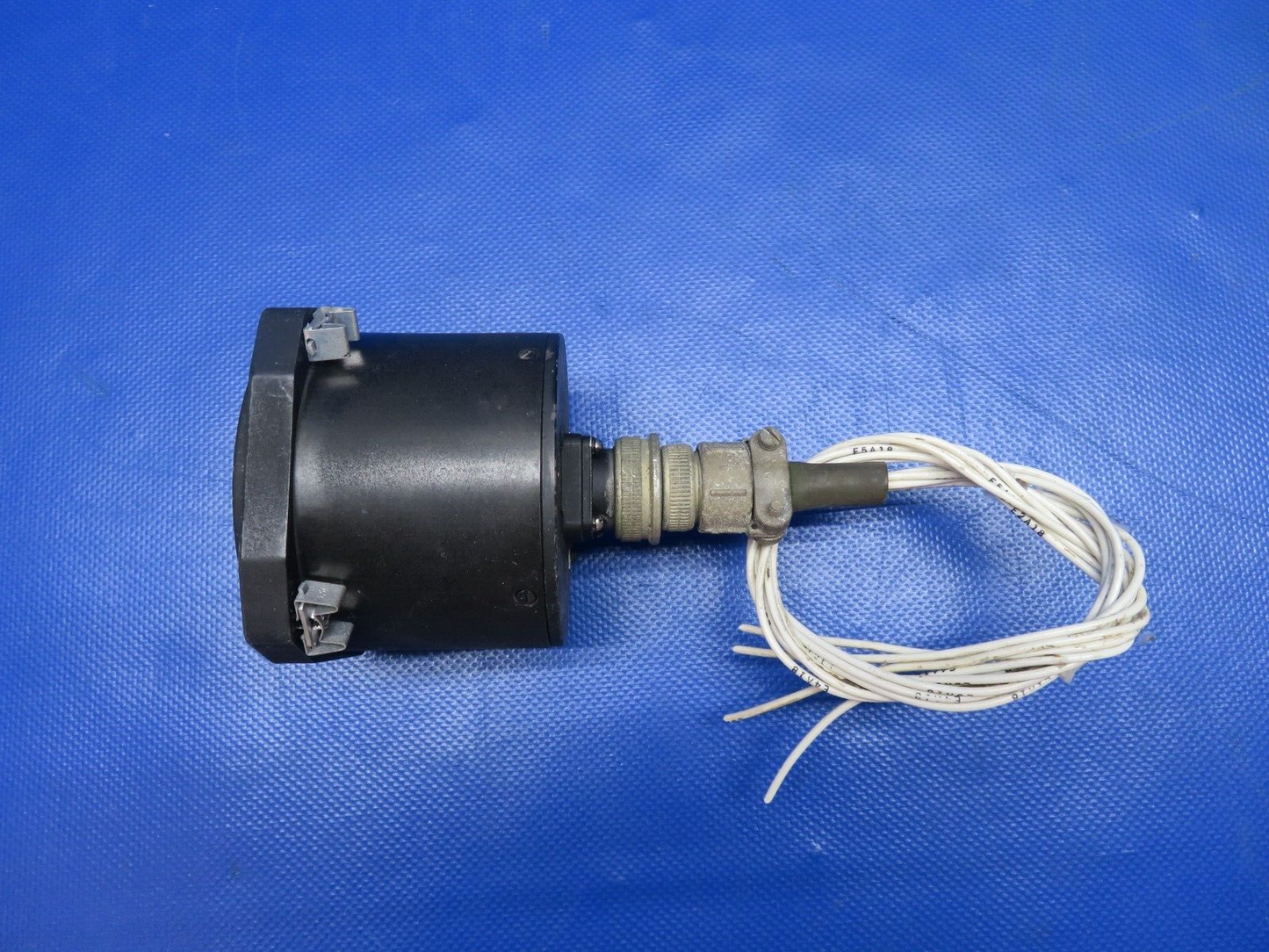 Garwin Oil Temperature Indicator w Connector P/N 22-297-023 WARRANTY (0324-1717)