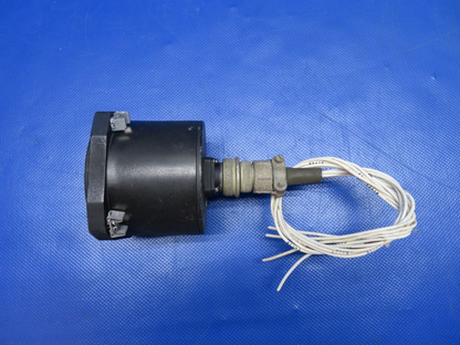 Garwin Oil Temperature Indicator w Connector P/N 22-297-023 WARRANTY (0324-1717)