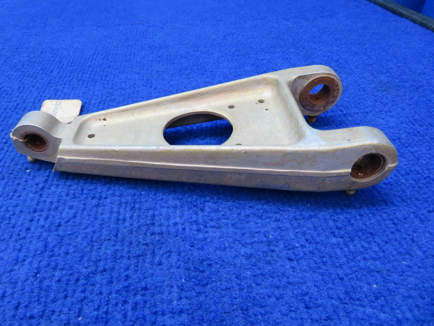 Beech King Air Upper Torque Knee P/N 50-810032 (0622-481)