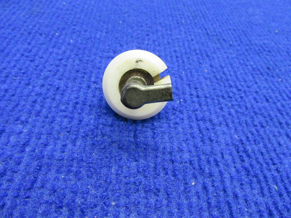 Cirrus SR-22 Pin Striker w Adjustment Bushing LWR Cabin Door 20268-003 (1221-586