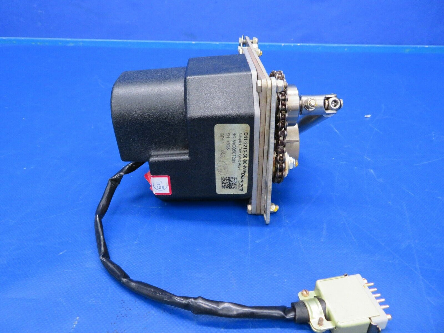 Diamond DA40-180 Bendix King KS-272C Trim Servo 28V 065-0018-3500 (0120-356)