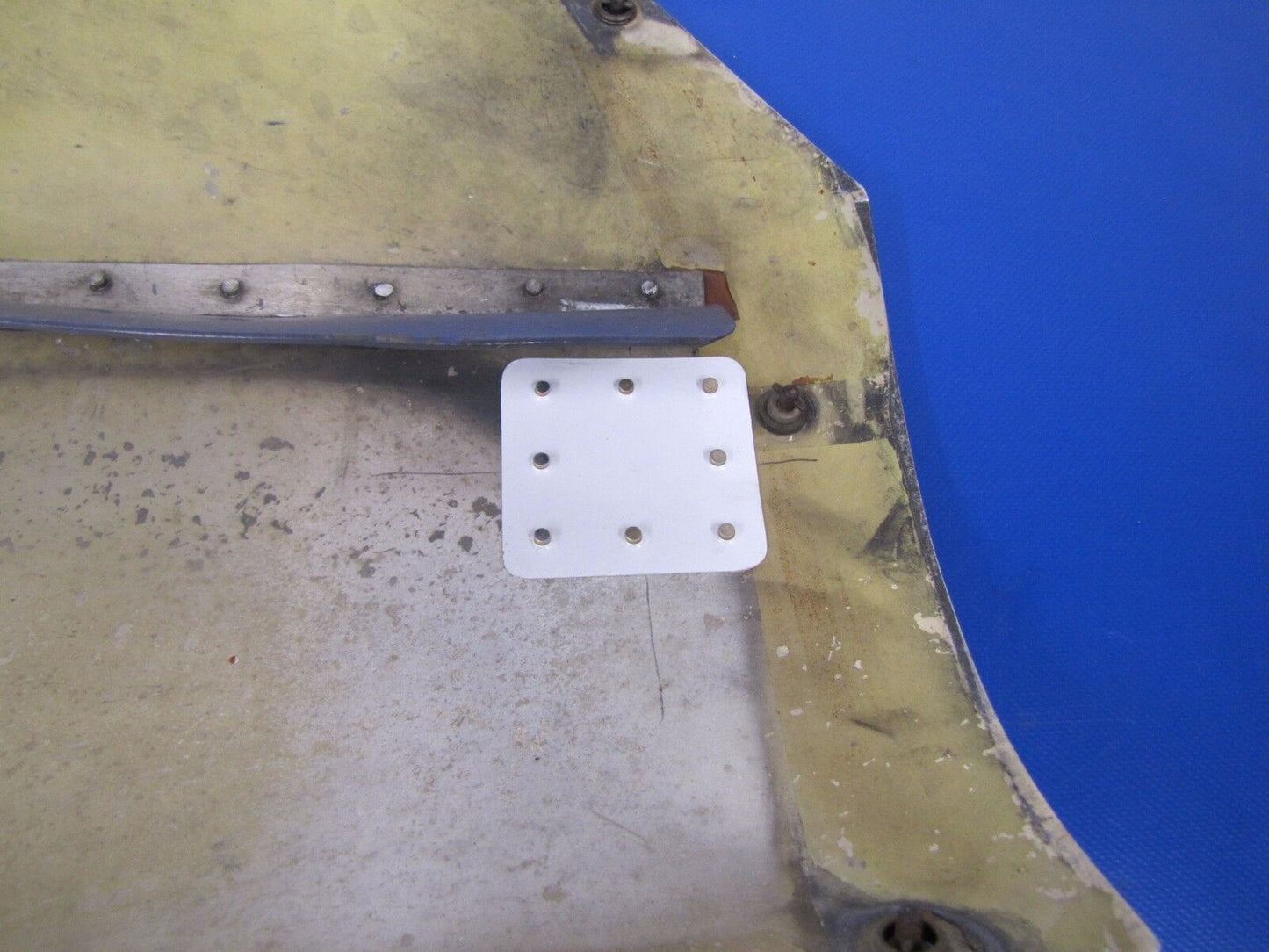 1978 Beech Baron 58 Engine Cowl Door RH 58-910011-259 (0317-27)