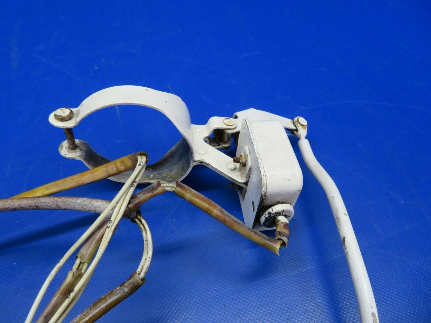 Beech Baron 95-B55 Gear Safety Switch, Arm & Link Rod P/N 35-361132-1 (0320-199)
