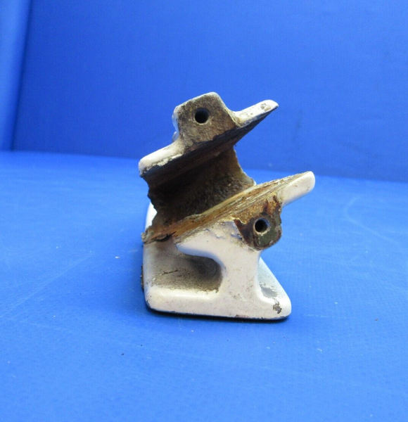 Cessna 182D / 182 LH Main Gear Step Assy P/N 0741019-1 (0923-801)