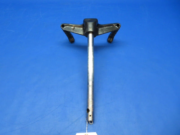 Piper PA-28-236 Pilot Control Wheel Assy P/N 79276-872 (0723-316)