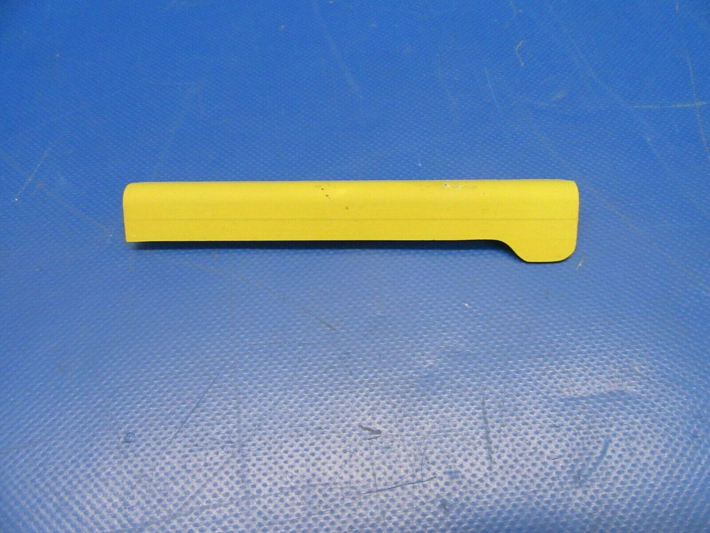 Beech King Air Angle RH LWR Main Spar Cap P/N 99-120059-10 NOS (0419-364)