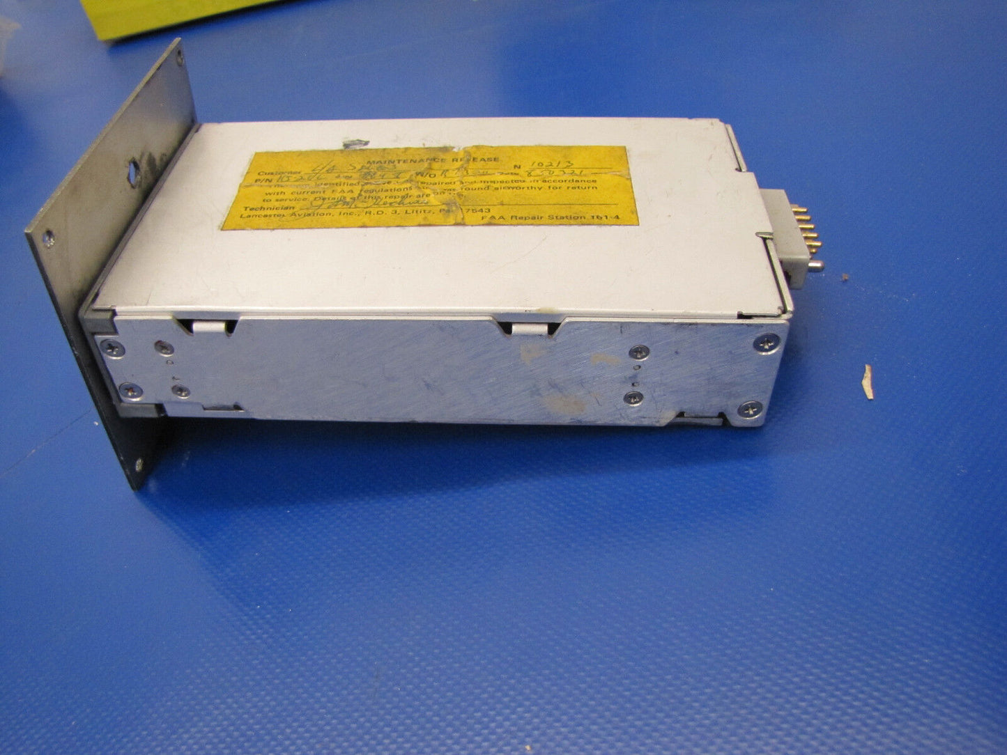 King KI-266 DME Indicator P/N 066-3047-00 (0417-11)