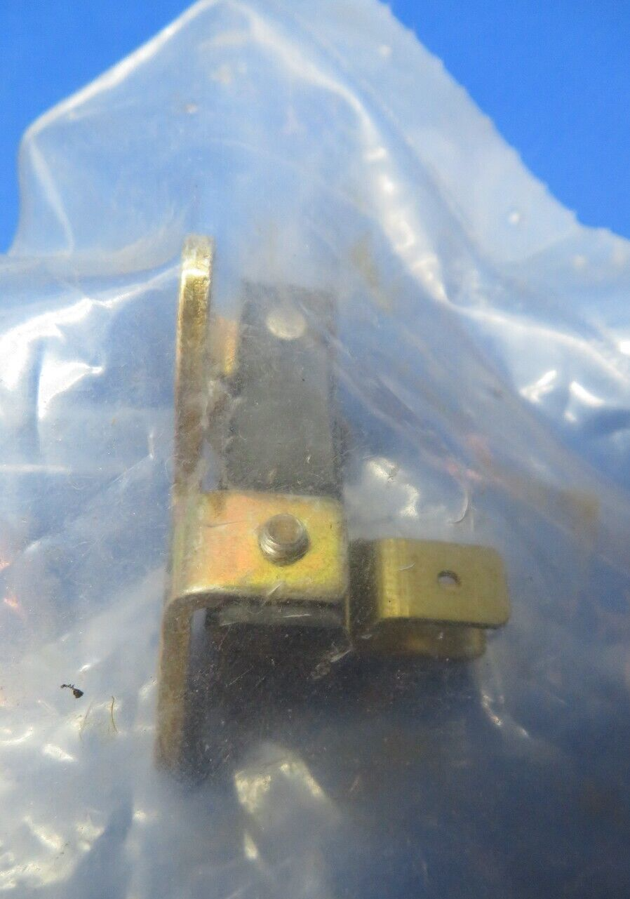 TCM Bendix Breaker Point P/N 10-382584 NOS (0523-145)