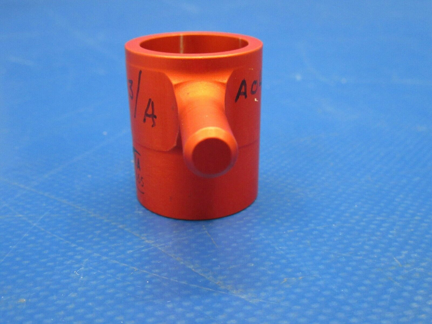 Sleeve P/N A0425W358533-003 NOS (0419-168)