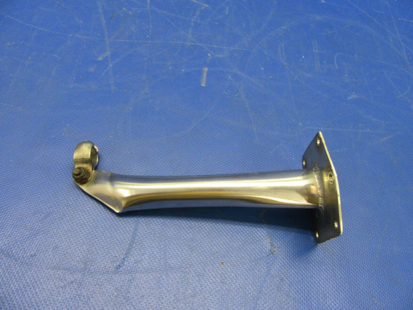 Beech Antenna Wire Guide / Mast (0821-470)
