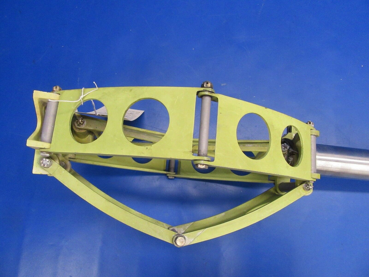 Beech Baron 95-B55 Control Column, Hanger & Tube 96-524017-23 (1118-12)