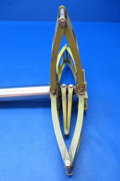 Beech 95-B55 Dual Yoke Control Column & Arm Assy P/N 58-524038-3 (0523-978)
