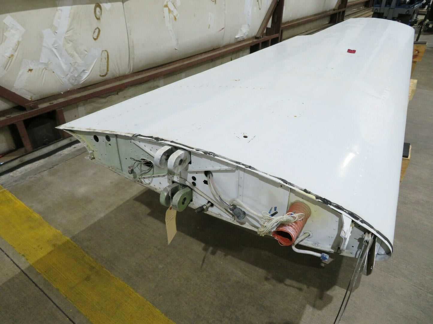 Cessna 210 / P210N Left Hand Wing Structure P/N 1221221-17 (0921-102)