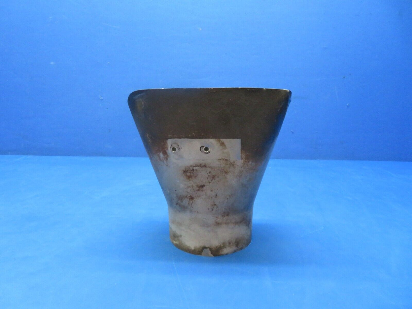 Early Cessna 310B Muffler Diffuser Assy LH OTBD RH INBD 0850626-10 (1223-167)
