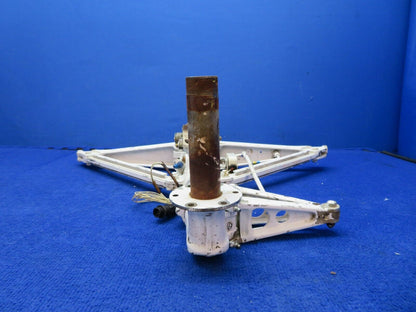Beech Baron LH Main Gear P/N 35-815247-25 FOR PARTS (0522-826)