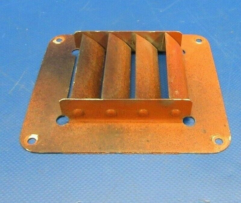 Cessna 310 / T310Q Outlet Cabin Heat P/N 0813831-1 (0619-221)