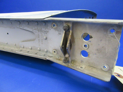 Piper PA-28-235 Vertical Fin / Stabilizer Assembly P/N 63500-00 (0121-223)
