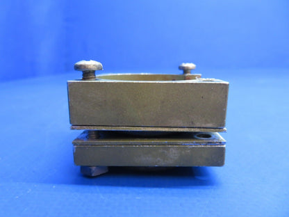 Piper PA-34-200T Seneca II Control Wheel Plate w/Bushing P/N 68272-04 (0223-884)