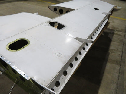 1968 Piper PA-28-140 Cherokee LH Wing P/N 66601-04 (0324-98)