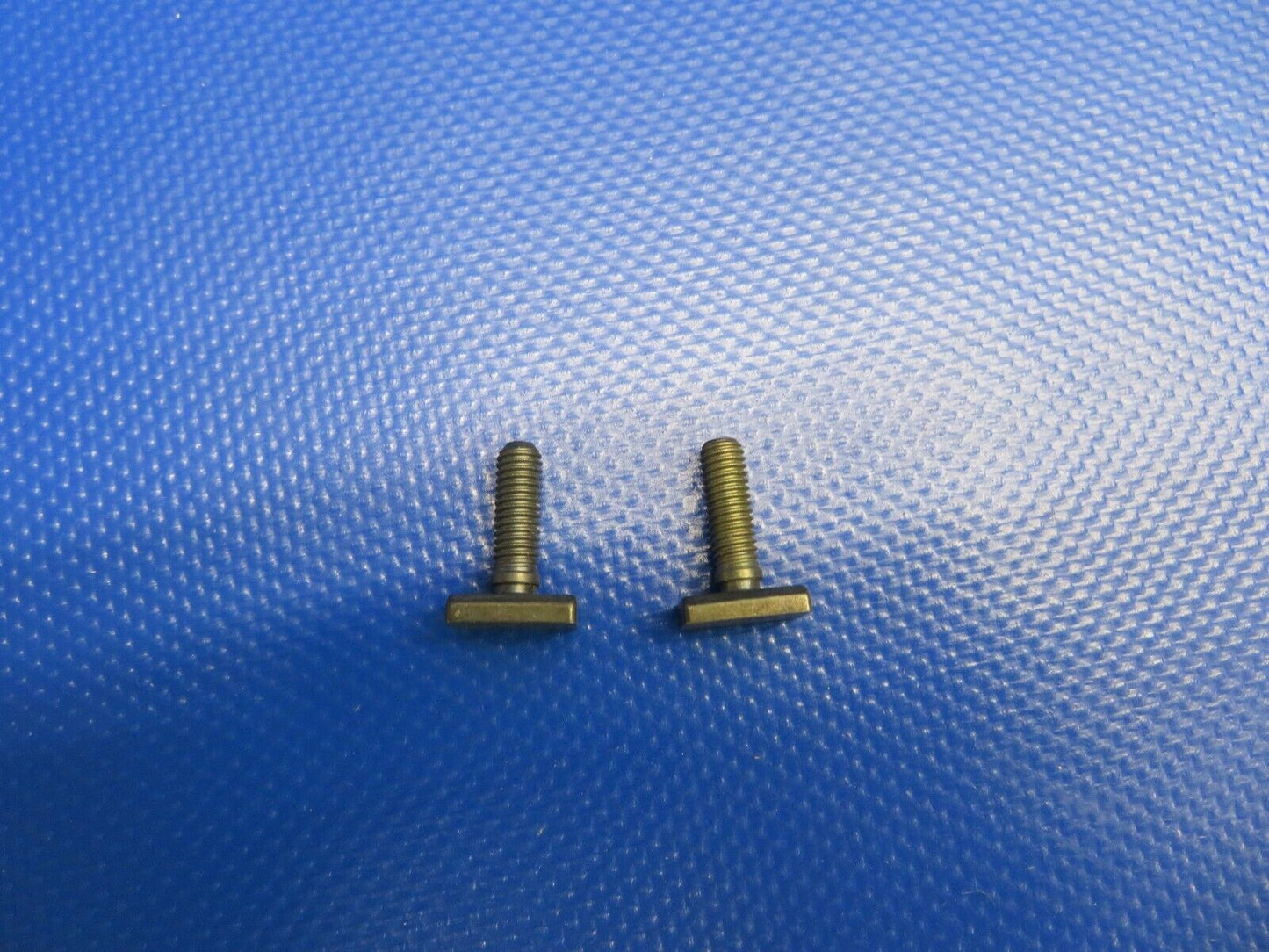 Cessna / Beech Pratt & Whitney Bolt P/N 3024618 LOT OF 2 NOS (1120-426)