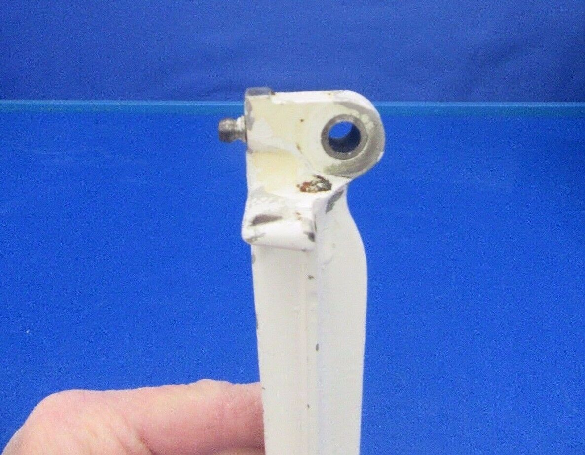 Beech Baron Leg Assy Main Gear Retract P/N 35-815129 (1117-98)