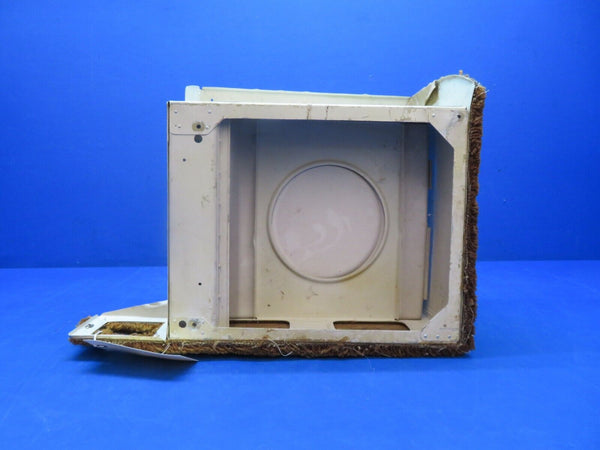 Piper PA-31 Toilet Seat Bottom Assy P/N 47479-20 (1223-129)