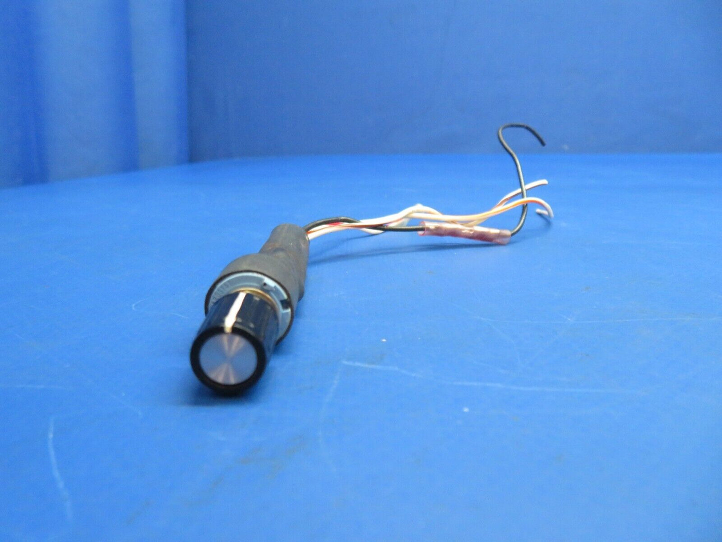 Lake LA-4-200 Ohmite Potentiometer Rheostat & Clarostat P/N RHS25RE (1222-819)