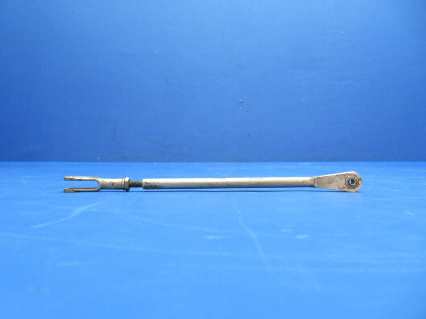 Cessna 310 / 310Q Bob Weight Rod 10-5/8" end to end P/N 0861168-4 (0823-682)