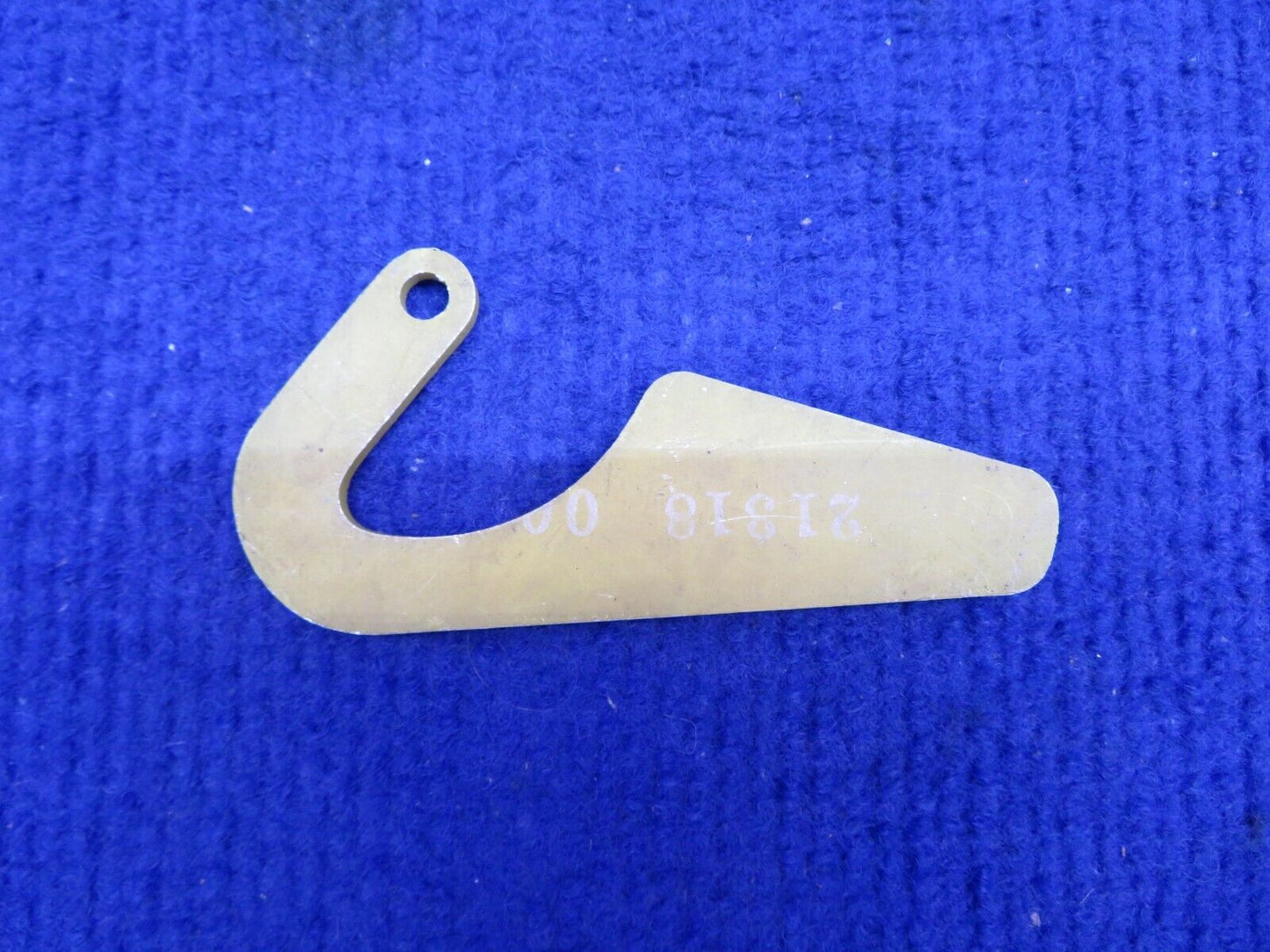 Piper Hinge Nose Gear Door P/N 21318-00 NOS (0522-834)