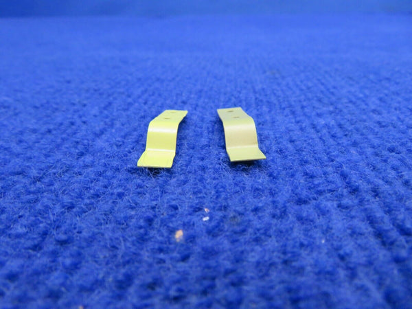 Beech Wing Bolt Cover Clips LOT OF 2 P/N 35-105005-6 NOS (0522-642)