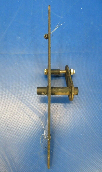 Piper PA-32-300 Cherokee Six Aileron Bellcrank LH 62771-00, 62771-000 (0819-59)