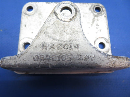 Cessna 310 / 310Q Drag Link RH Retainer Truss Brace P/N 0842105-1 (0823-686)