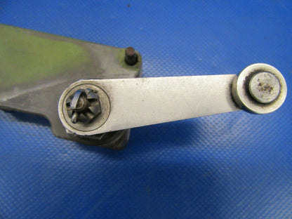 Cessna 310 / T310Q Switch Main Gear LH 1VA20 28 Volts (0619-384)