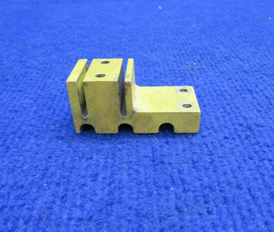 Beech 58 Baron Throttle Cable Blocks (0422-801)