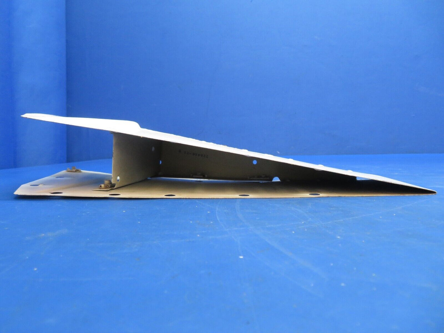 Aerostar 602P RH Fairing Assy Horizontal Stabilizer P/N 220028-04 (0123-838)