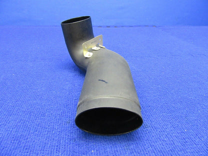 Cirrus SR-22 Duct Assembly Mid w/ Bracket P/N 20714-001, 21518-001 (1221-568)