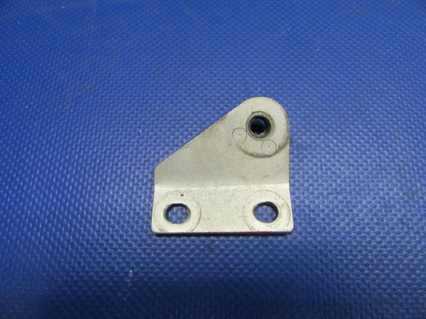 Cessna 210 / T210N Seat Belt Fitting Middle Row LH OTBD 2011028-7 (0921-653)