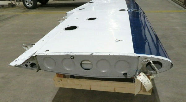 DAMAGED 1966 Cessna 150F Right Hand Wing P/N 0426005-204 (1120-363)